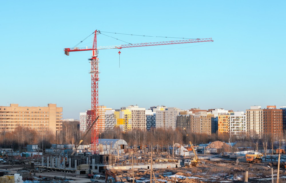 2025年房建资质咋升级？业绩、人员难题如何破解？