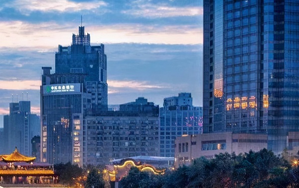 2025年邢台建筑企业怎样办理资质延期