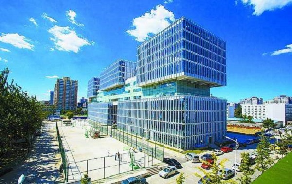 2025年建筑资质延期政策及人员要求